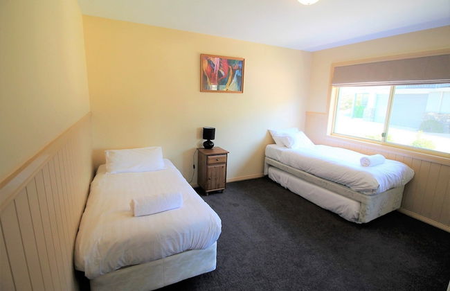 Torino 6 - Lake Jindabyne & Snowy Mountain Views - Photo 4