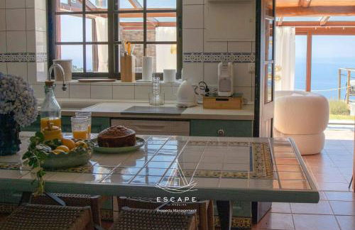 Hilltop Hideaway by Escape to Madeira - Foto 61