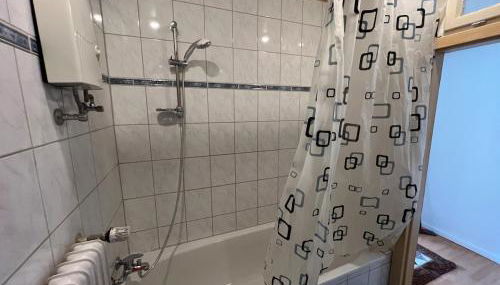 Große Wohnung mit großem Balkon - Foto 5, Shower