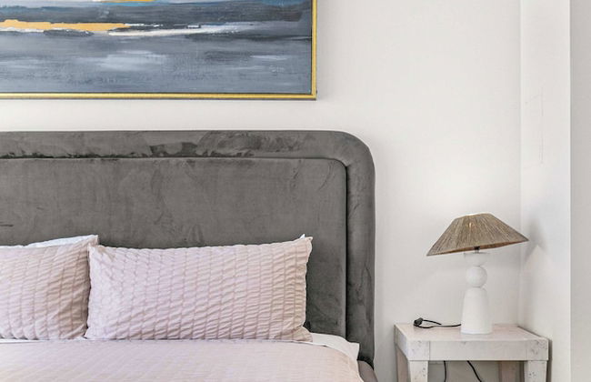 @marbella Lane - Chic 2BR Penthouse w/ Ocean Views - Foto 17