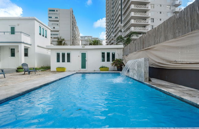 Villa Playa by Otium - Photo 1