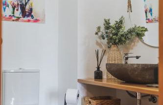 Surf GuestHouse - 7min walk to the beach - Foto 36