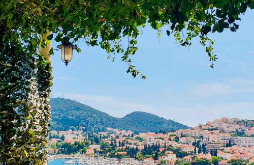 Dalmatian House, spacious stone terraces, balcony , views - Foto 22