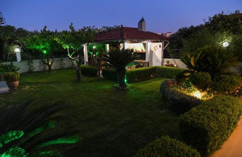 Corinthian Green Villa - Photo 50