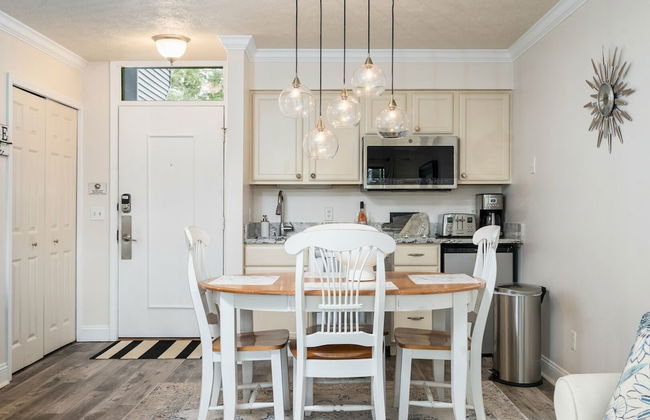 The Shores Lake View Condo Unit 5681 - Foto 3