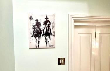 Large Double Room with Private Bathroom West Zone 3 Free Parking - Foto 19