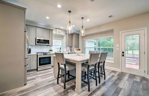 Modern Montgomery Home with Backyard, Deck, and Grill - Photo 11