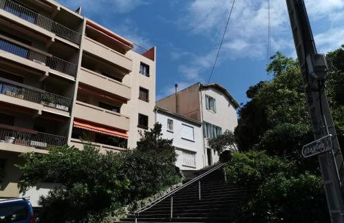 Studio calme et très lumineux, au pied de notre Dame de la Garde - Foto 14