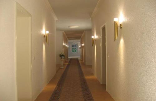 Schloss Tressow - Photo 10