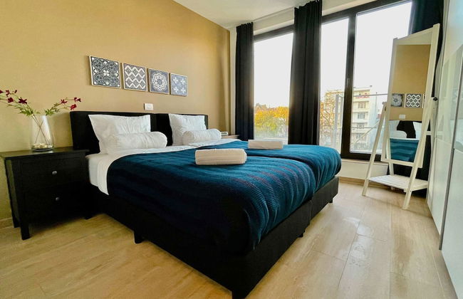 Modern 2BR 1.5 BA Near Diamond District by Oneluxstay - Foto 20