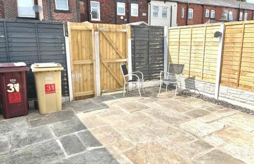 Ideal 4 Bed Home sleeps 7 Nr Middlebrook Stadium - Foto 56