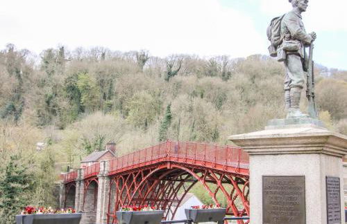 Treehouse Barn at Pitchford Estate - Foto 28