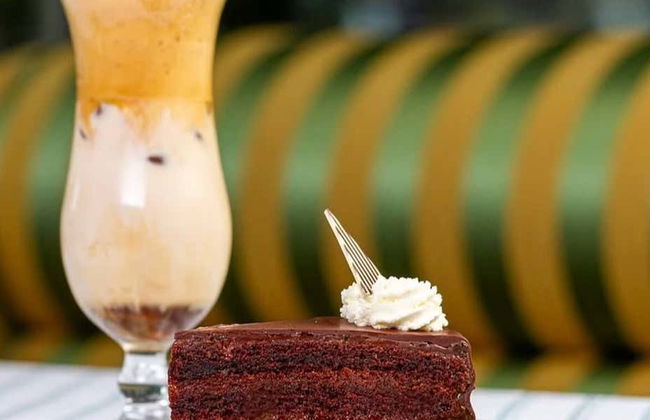 Traditional Meal at the Zylinder Cafe - Foto 7