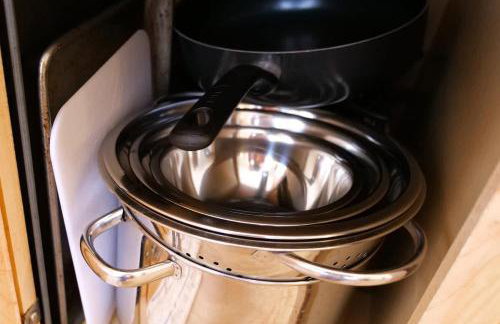 Large 4 Bedroom Home Close to Airport and IX Center - Foto 19