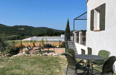 Vacation home with a private pool in Puyméras - Foto 24