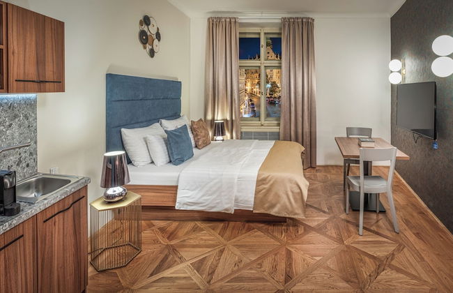 Golden Angel Suites by Adrez Living - Photo 35