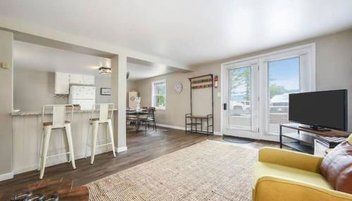 The Bumble Bee Hive 7-Bedroom House w/ Hot Tub - Foto 3