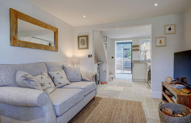 Luxury 1 bed Cottage With hot tub and log Burner - Foto 12