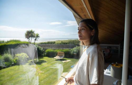 Vegan Seafront Retreat & Yoga Studio in West Wittering - Foto 3