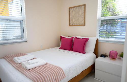 Central Getaway in Little Havana Near Airport, Wynwood, Calle 8 Brickell, Coral Gables and more , Fenced parking - Foto 4