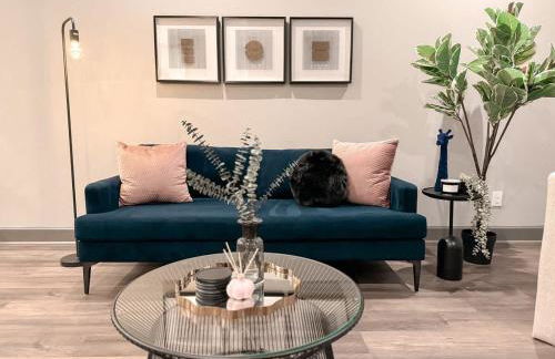 The Nichols Lux Fort Worth TX Same Day Booking - Photo 8