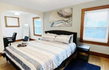 Lux 3BR, Steps from Airport, U of R & Grocery Stores - Foto 30