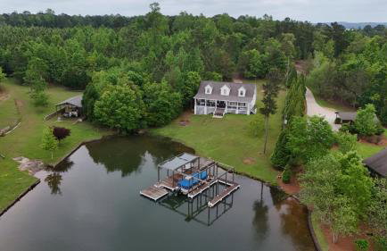 Lakefront Retreat w Dock Boat Rental and Views - Foto 49