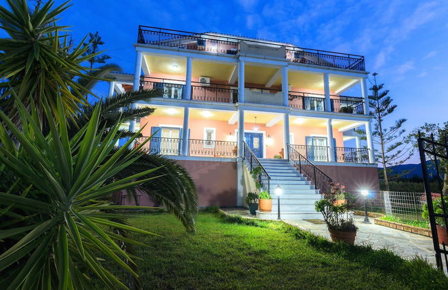 Regina Apartments - Photo 39