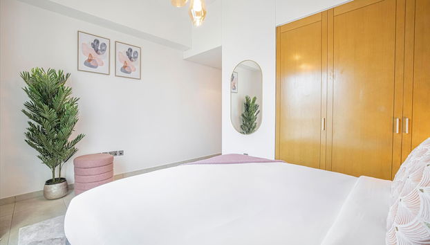 Large Terrace and Pool View - 2 Br - Next to Mall - Foto 3, Habitación