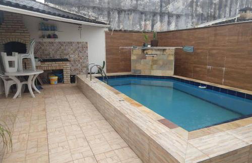 Casa em Itanhaém com 2 quartos garagem p 2 carros, churrasqueira, piscina 200 m da praia - Foto 10