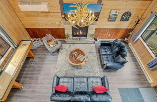 Cabin Retreat with Hot Tub - Foto 19