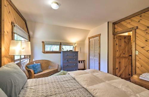 1 Mi to Downtown BBH Coastal Cabin with Deck and Yard - Foto 21