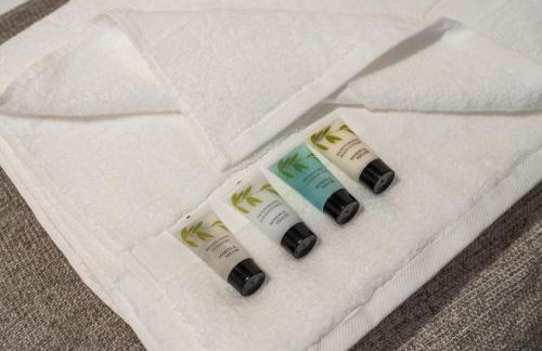 The Hertfordshire Hideaway - Entire apartment - Free Parking - 2 bedroom 2 bathroom - 20minutes into London - Foto 7