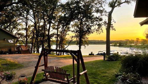 Lakeside Cabin for Dream Family Glamping Vacations in Minnesota - Foto 5