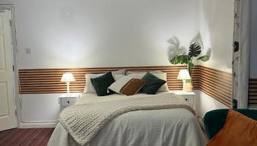 The Wavers Ideal for airport links NEC JLR - Foto 1