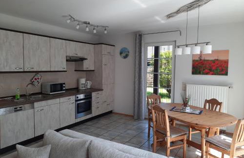 Ferienhaus Wilhelmine Usedom Ferienwohnungen mit Garten & Grill - Foto 6