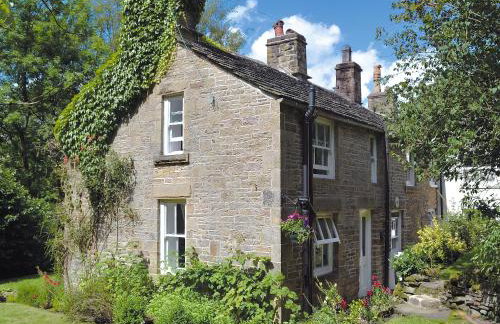 Drum And Monkey Cottage - Photo 1