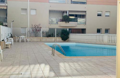 Golfe-Juan Gem, Pool & Beach - Photo 18