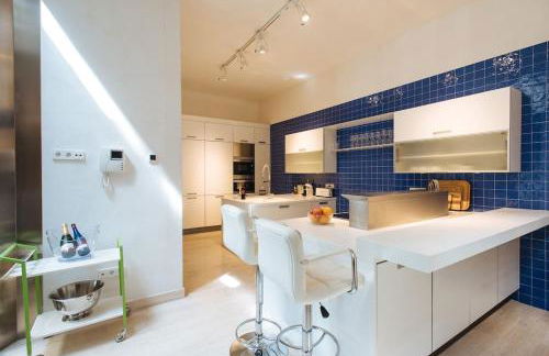 Rabadan Brand New Amazing House with Terrace Parking - Foto 18