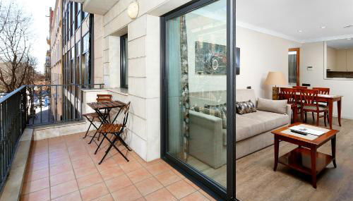 Apartaments-Hotel Hispanos 7 Suiza - Photo 2