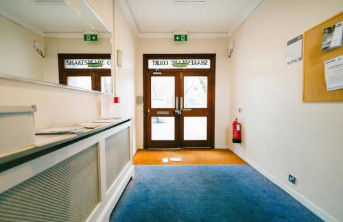 2BR w Balcony Swiss Cottage Near Central London - Foto 20