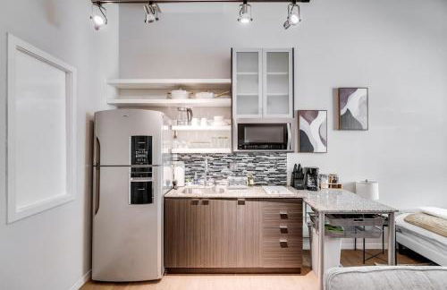 CBDOTR 24-7 Gym Pool Rooftop Steps to Stadiums - Foto 25