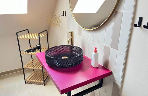 quiet & cozy Apartment near airport BER, free Wifi & parking #rechts - Foto 19