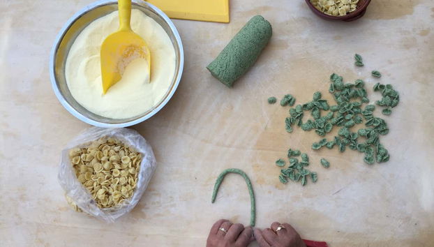 Démonstration d'élaboration de pâtes + dégustation - Photo 4, Ingrédients pour préparer les pâtes typiques de Bari