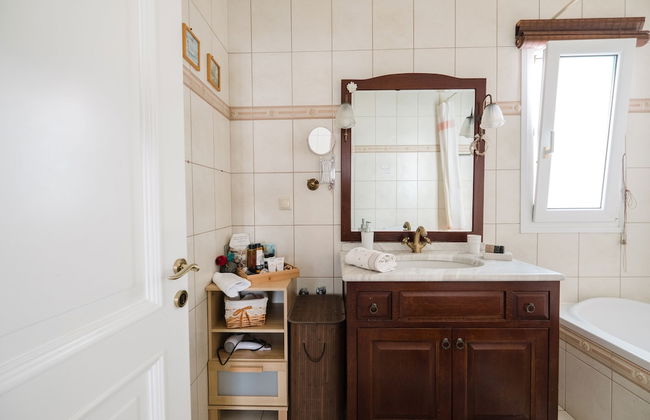 Blue Crystal Villa - Photo 22