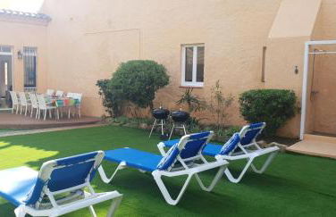 Casa con jardín a 30 metros de la playa. VC. - Foto 5