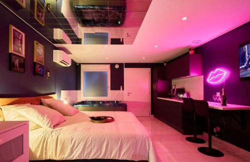 L'Amoria - Suite Romantique moderne avec Jacuzzi & Sauna - Foto 34