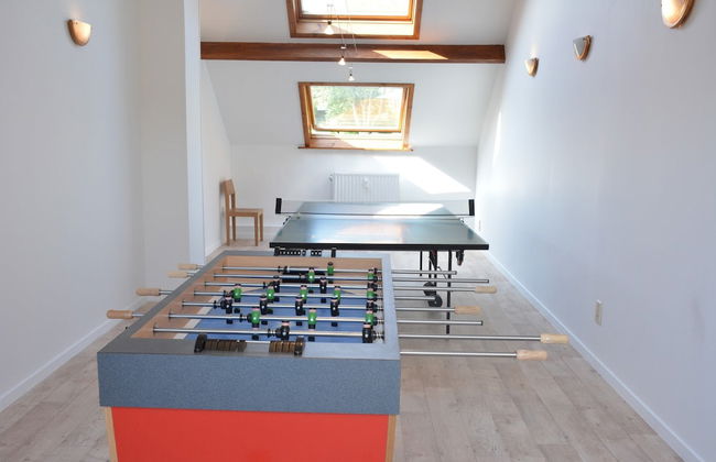 Group Escape by Molignee River - Foto 27