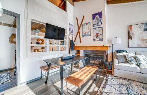 Chic Greek Peak Ski Resort Townhome with Balconies! - Foto 8