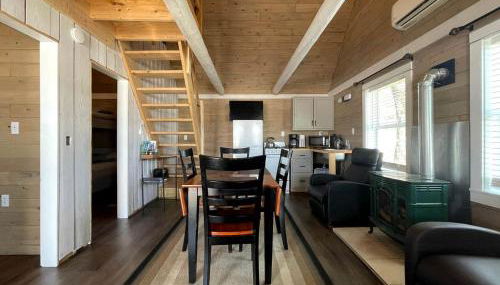 The Spruce Haven Cabin in Portage Lake, ME - Foto 5